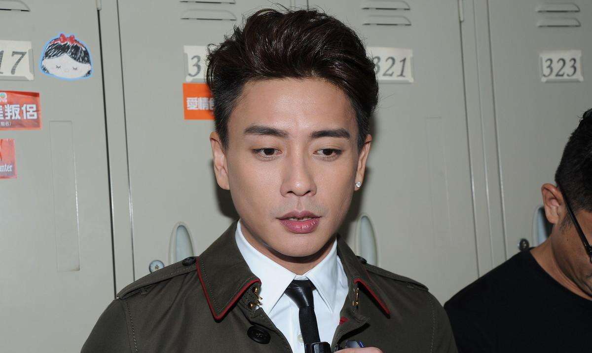 “高开低走”的7位港星，个个红极一时，却将一手好牌打得稀烂