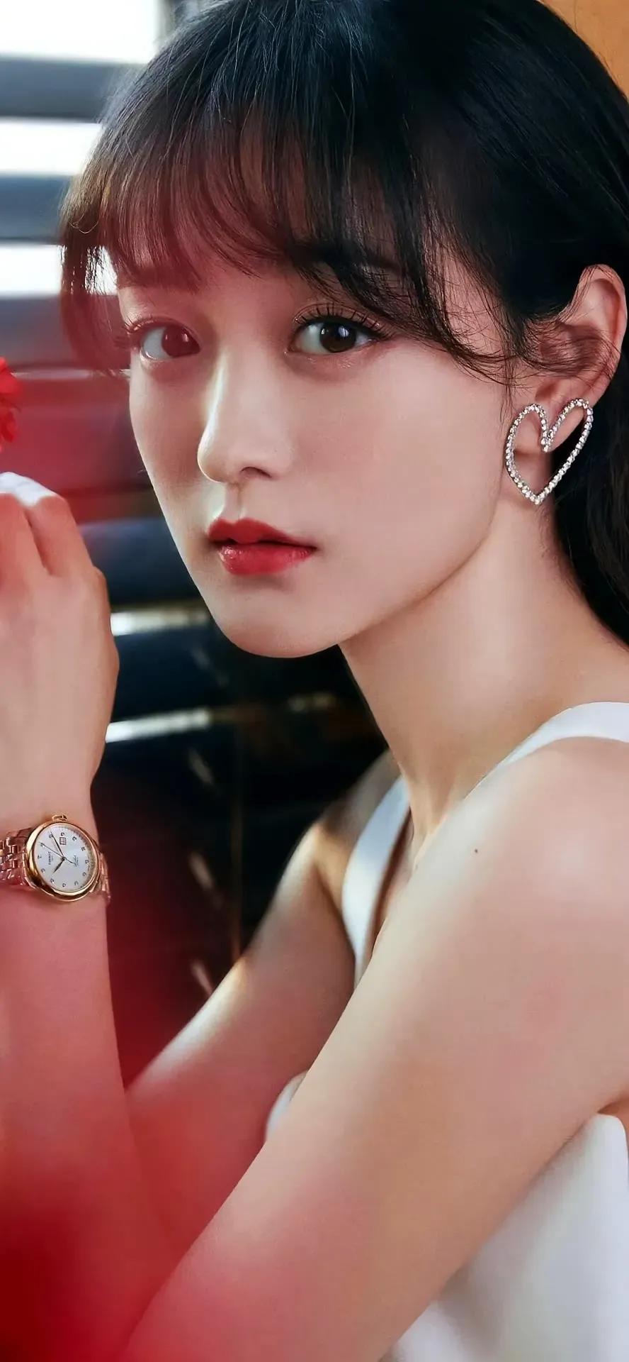 何泓姗唯美壁纸