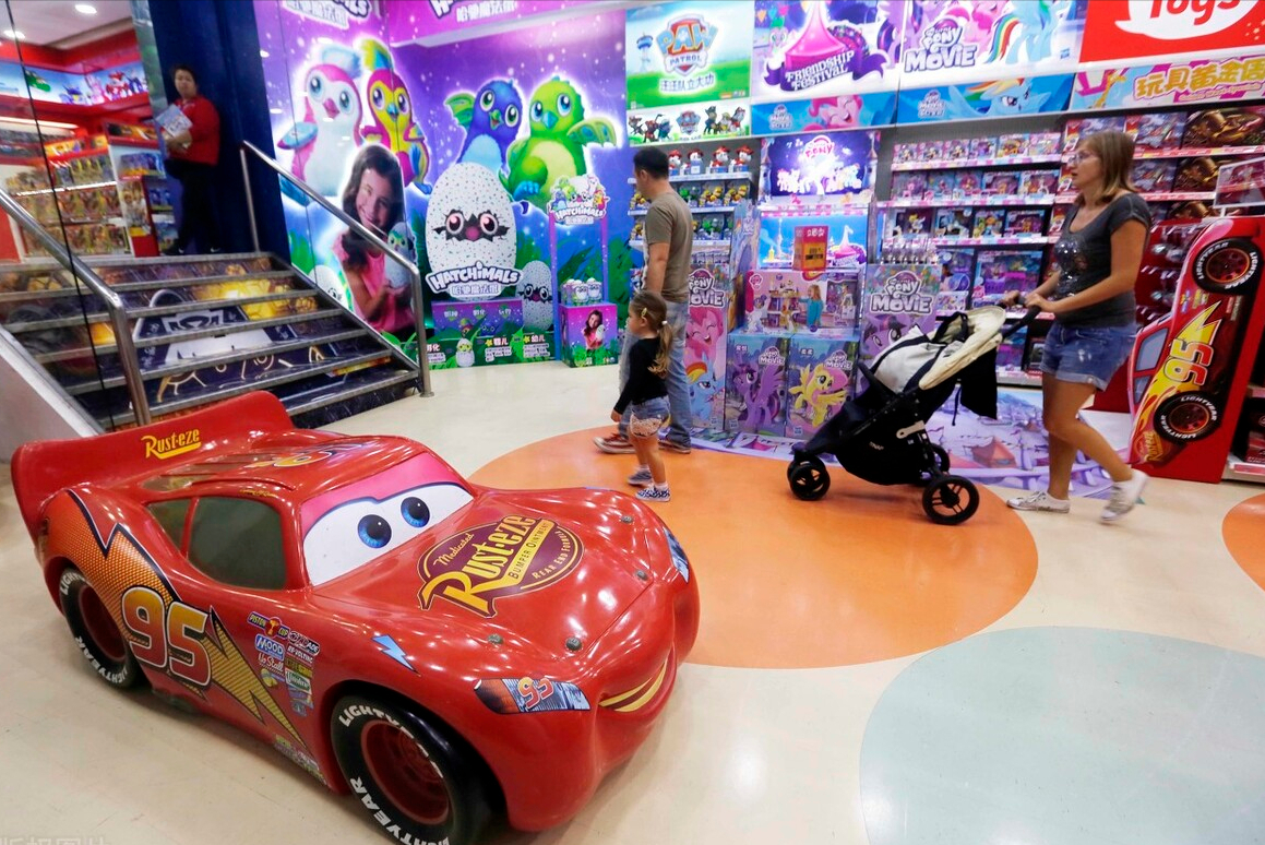 亚马逊成名一战：所有管理层刷爆信用卡买光竞争对手库存