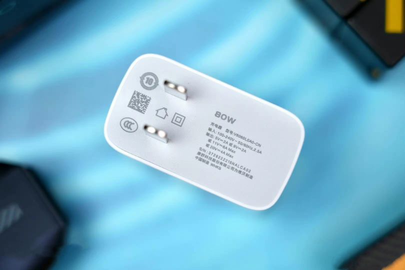 两款超级游戏竞技手机的核心配置解读