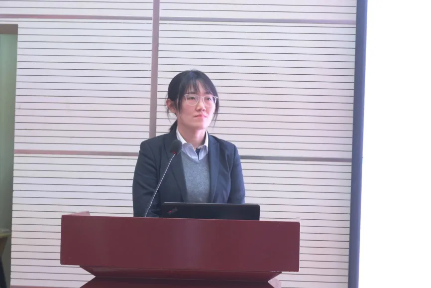 表彰先进树榜样,凝心聚力再出发——云南农大附中期中表彰大会