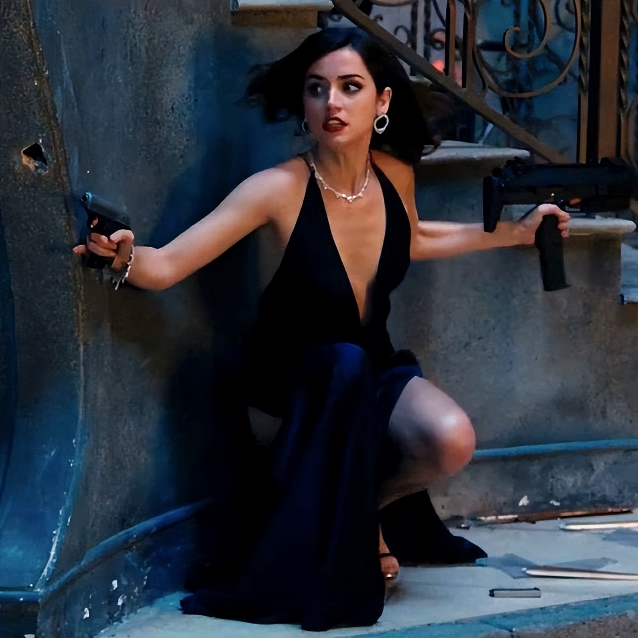 美国人眼中的纯欲系女神：揣着300美元离开古巴，如今征服好莱坞