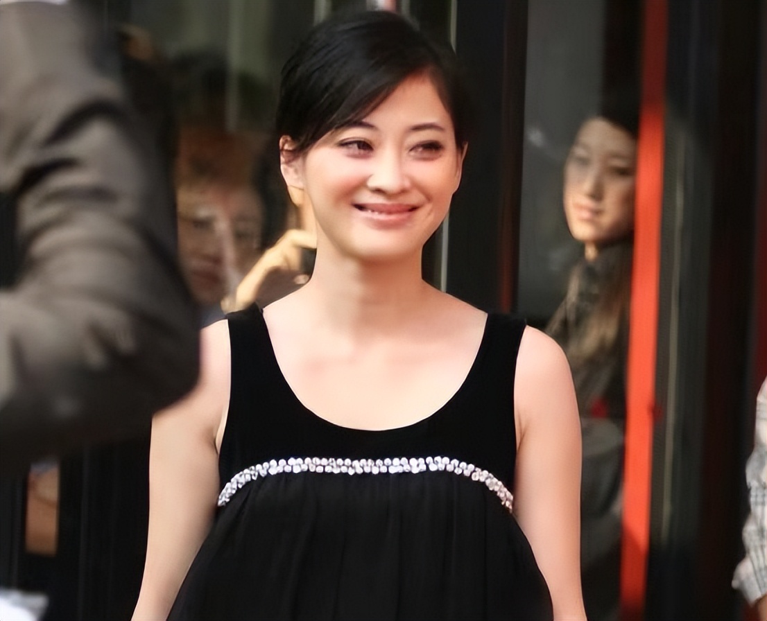 殷桃的痣、梅婷的黑眼圈，娱乐圈坚决不整容的女星，我只服这10位