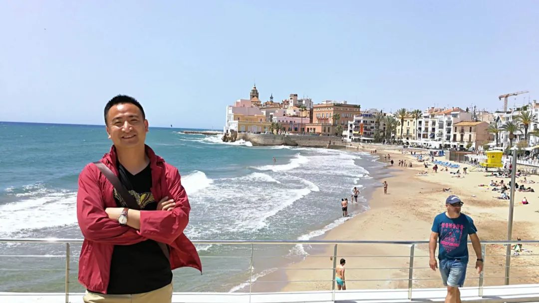 “中国最受欢迎的十大自驾路线”TOP榜，你觉得哪条最当之无愧？