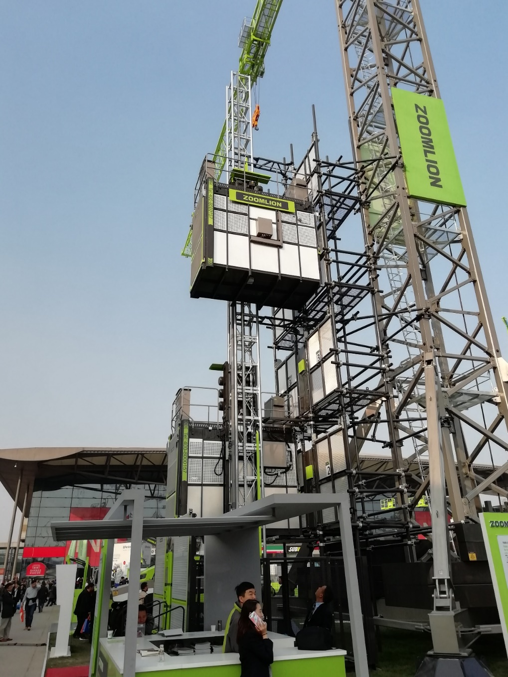 智能化再跨步！南宫·NG28重科新一代无人操作智能施工升降机成功下线