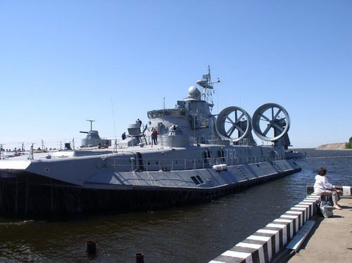 3.15����Ԫ��4��ŷ��Ұţ����ý��Ц�й����ӣ��й�ȴ�ɹ�����·