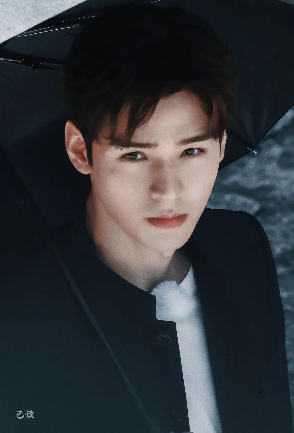 龚俊近期造型合集