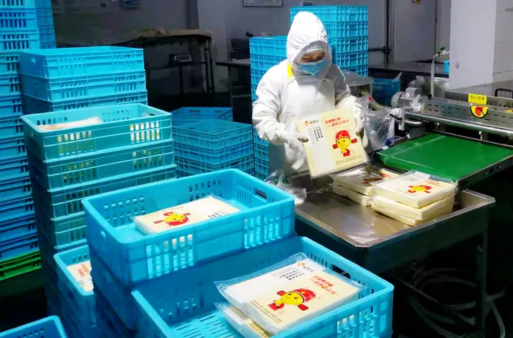 直击！这家豆腐工厂的春节前奏