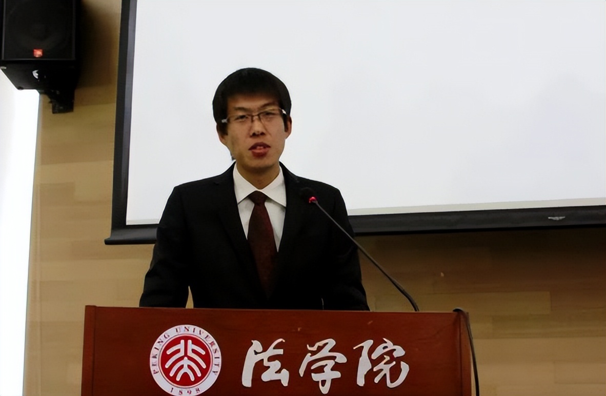 政法类大学排名更新，“法学五院”实力依旧，公安大学表现亮眼