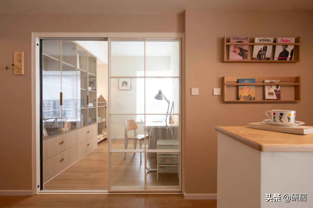 85m²现代简约风，不豪华很温馨，亲戚们都说很好看，特别适合居家