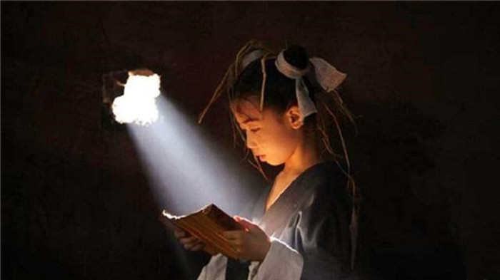 “屋顶男孩”全杰通：在寒风中蹭网学习，高考“666”逆天改命