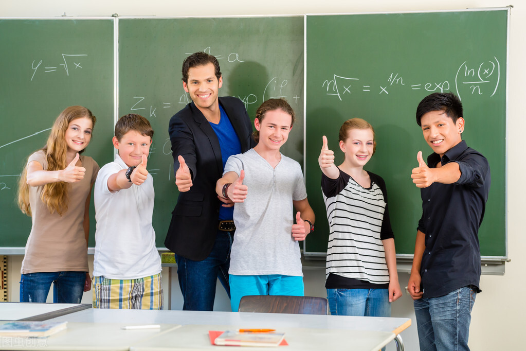 中小学班主任期末学生评语大全