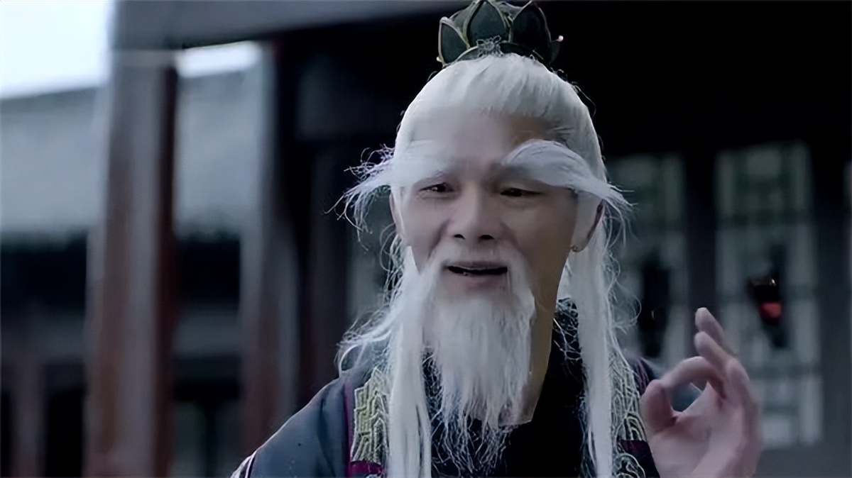 再说朱元璋见到道士之后,第一眼过去就知道这不是个真正的仙风道骨之