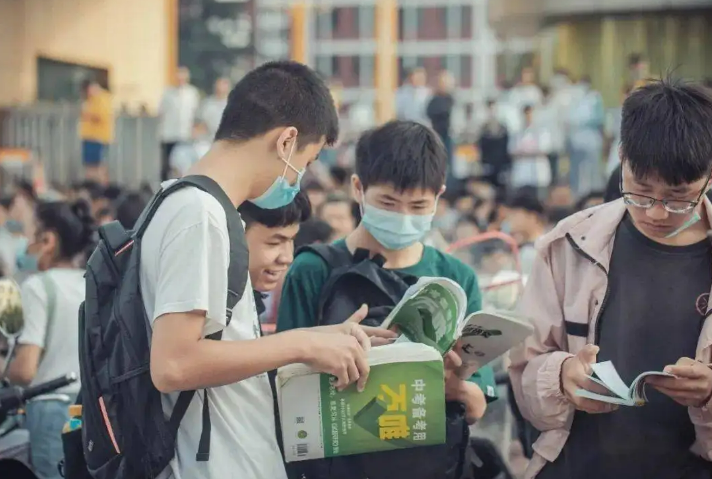 中考要变天了？2024年实现省级“统一命题”，严禁出现高中内容