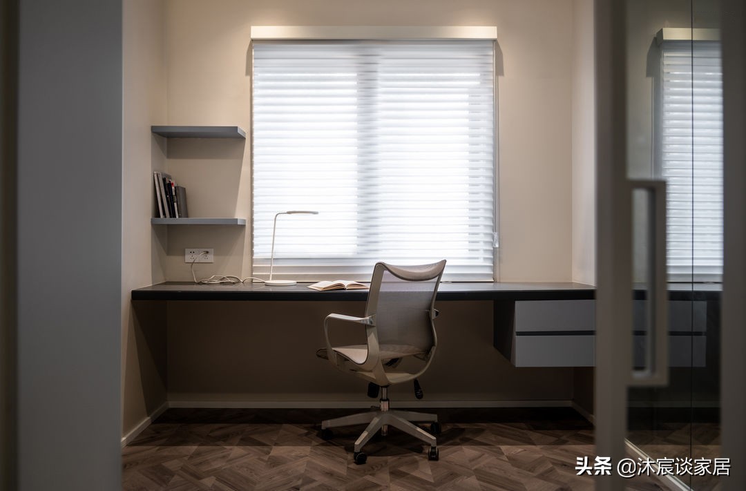 室內裝修推薦相關資料/二次裝潢，她選擇奶油色系，室內簡約高級，享受溫柔甜蜜的生活