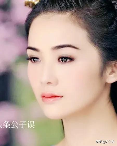 蔡卓妍情史，情失郑伊健，情断郑中基，情别陈伟霆，同时结婚离婚