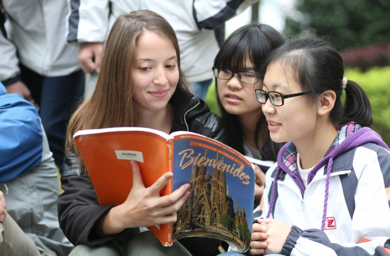 2022事业单位迎来喜讯，五种事业编有望升为公务员，待遇随之提高