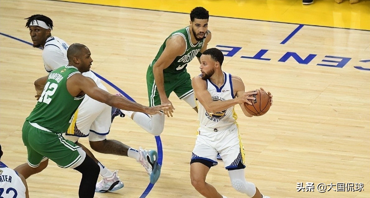 nba凯尔特人vs勇士(凯尔特人1比0勇士，杨鸣点评一针见血，科尔赛后谈输球原因)