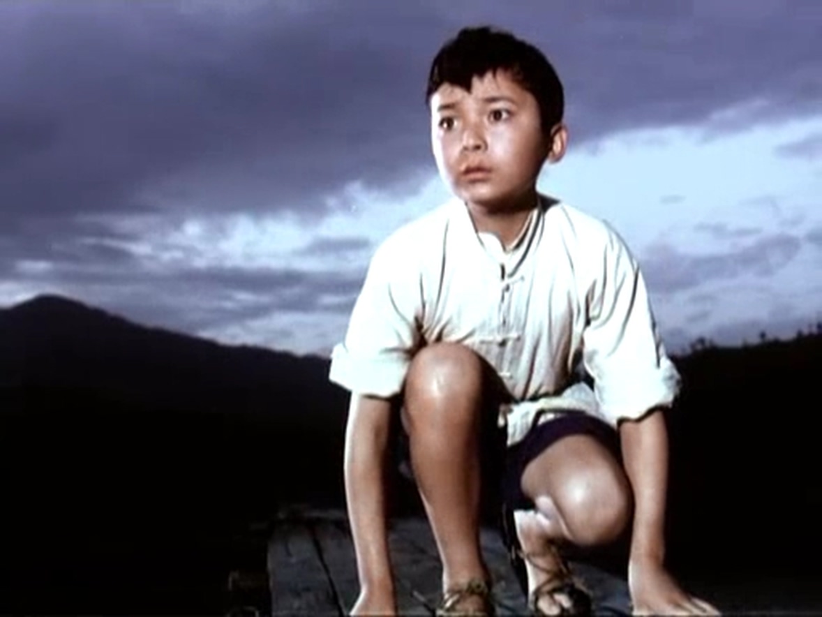 “潘冬子”祝新运：12岁走红，娶化妆师为妻，如今60岁了