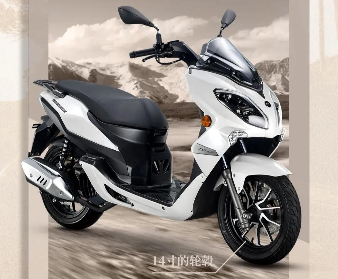 你想要的长轴距,平地板abs水冷150,踏板车来了!售价1.19万起