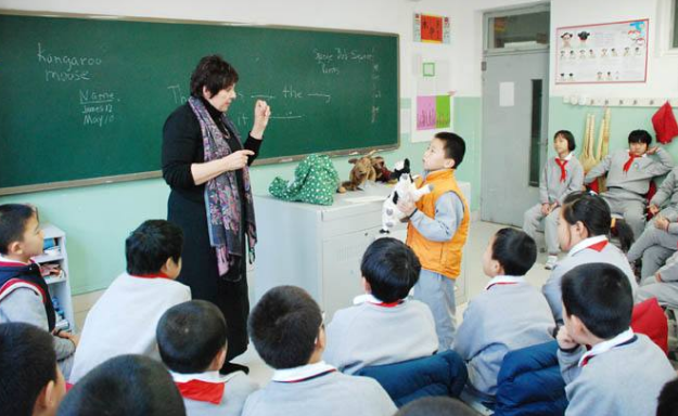 高考英语降为副科，物理和历史将反客为主？官方回复让家长放心