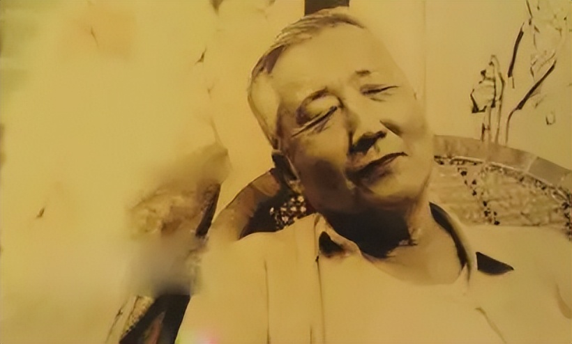 于是之病逝9年了，遗孀李曼宜的选择令人泪目