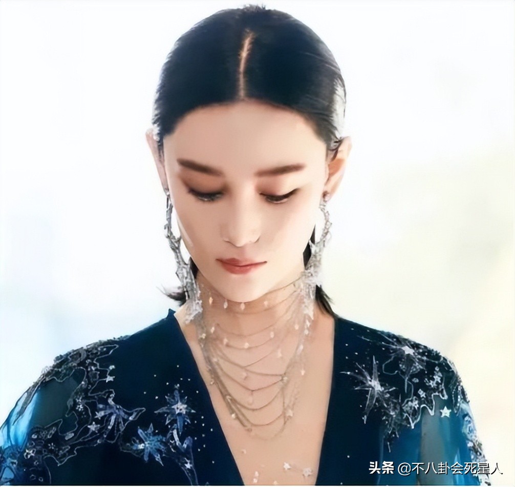 贴头皮是检验女明星的唯一法宝敢梳这个发型都是真美人