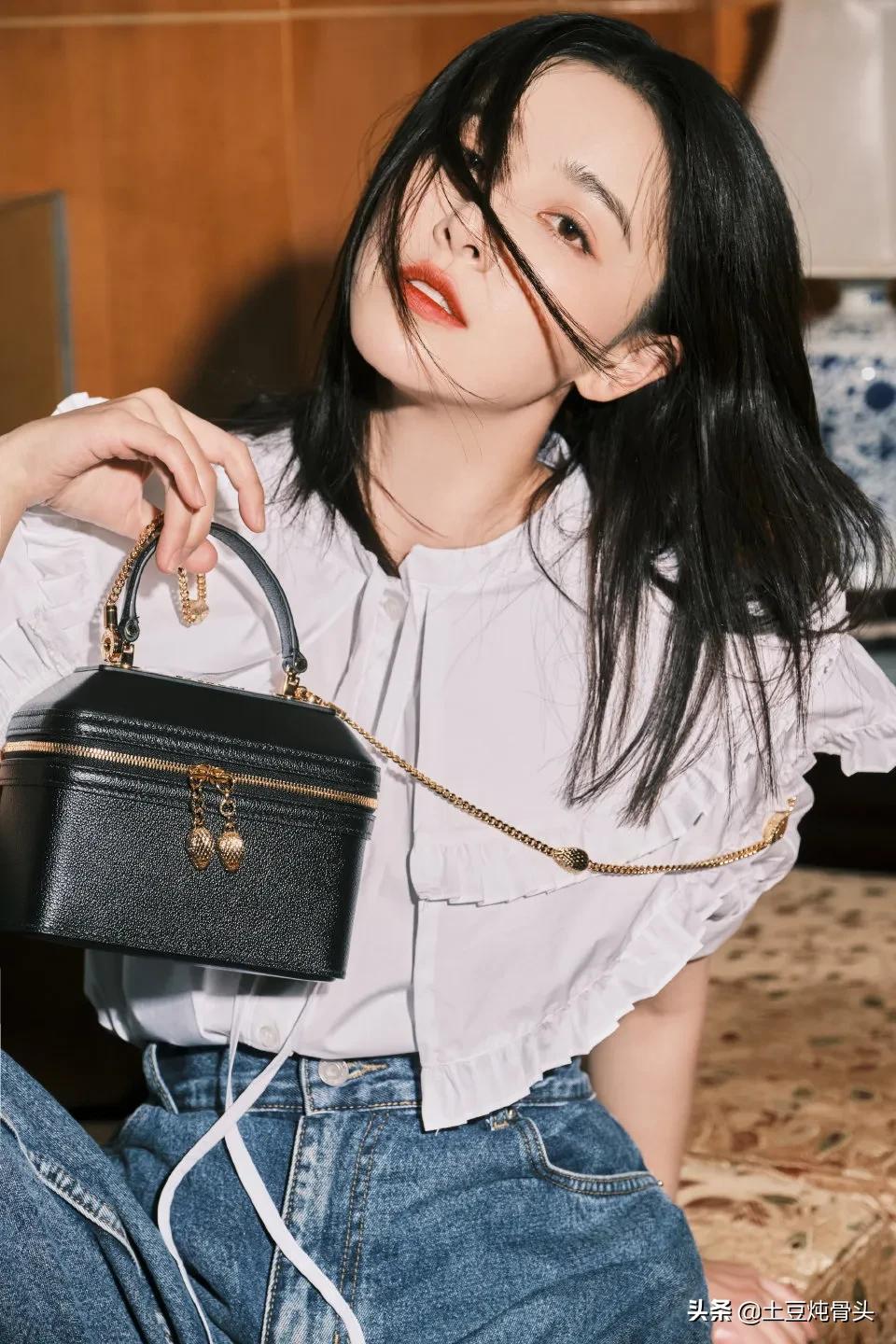 明星壁纸阚清子