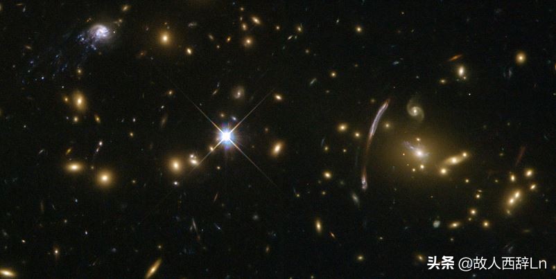 已知宇宙中最大的12个星系盘点