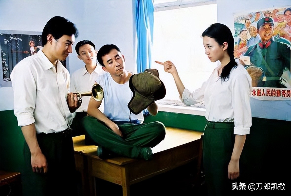 年轻时貌美如花，如今成了“村花”的代言人的九位女星