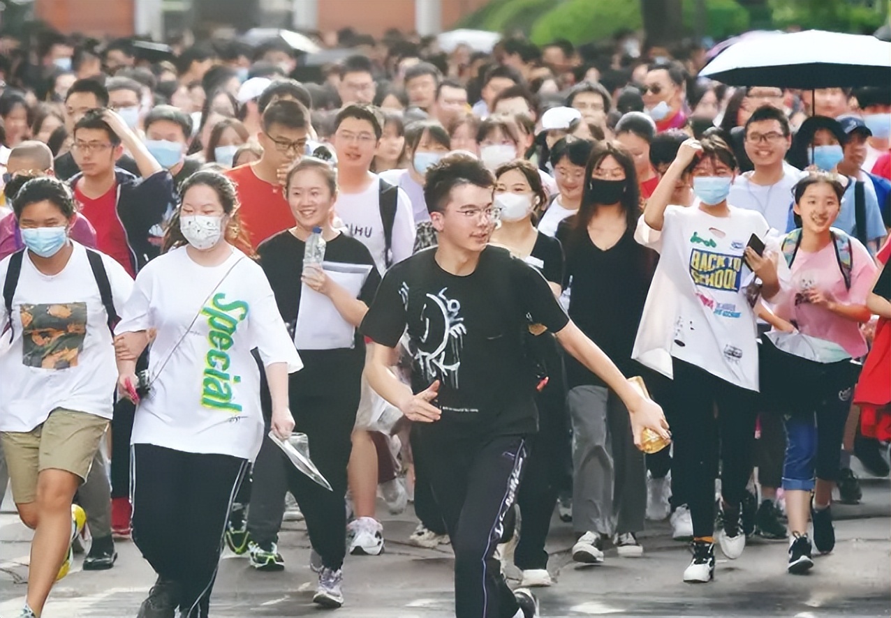 深圳北理莫斯科大学学费（我国比较）