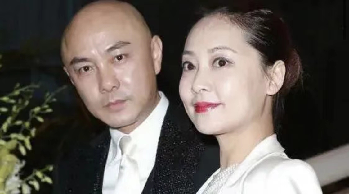 真没想到，这10对明星夫妇是丁克，有人养猫，有人把狗当亲人