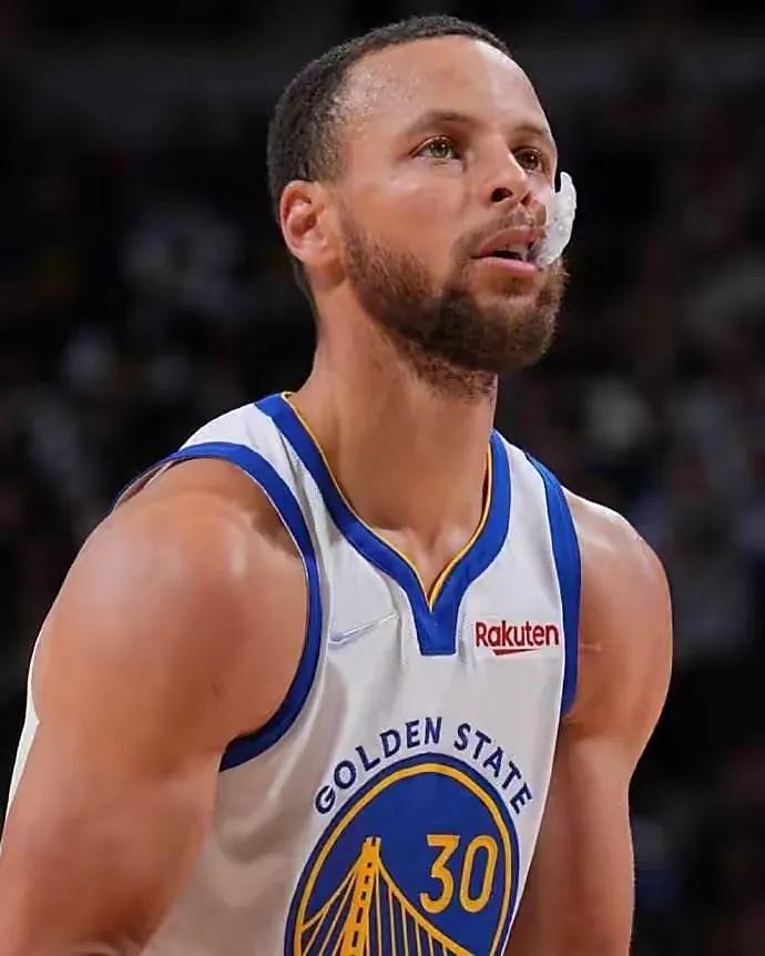 为什么nba现在球员都留脏辫(NBA球员的外貌变化，老球迷你发现了几个？)