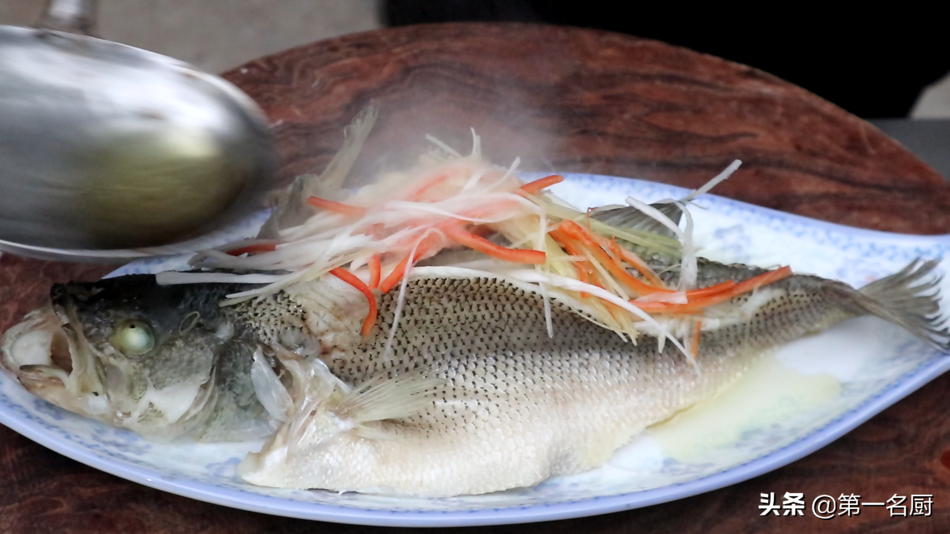 一,鱸魚——推薦食譜:清蒸鱸魚.