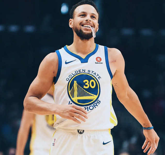 最强nba库里为什么不准(没有硬解能力,库里的致命短板)