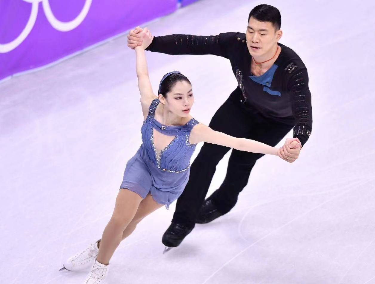 后来在和于小雨搭档了几年之后,由于年龄越来越大以及身上的伤病,张昊