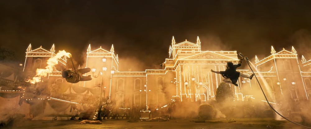 《RRR》中8个最令人瞠目结舌的场景，排名