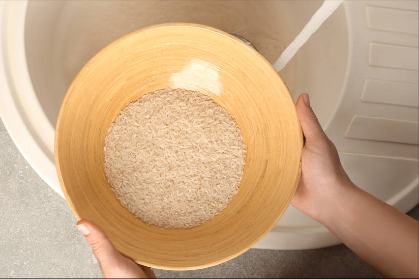 ���׷���ֻ����ˮ�ɲ��У��������2�У��׷���Ŵ���㣬��������