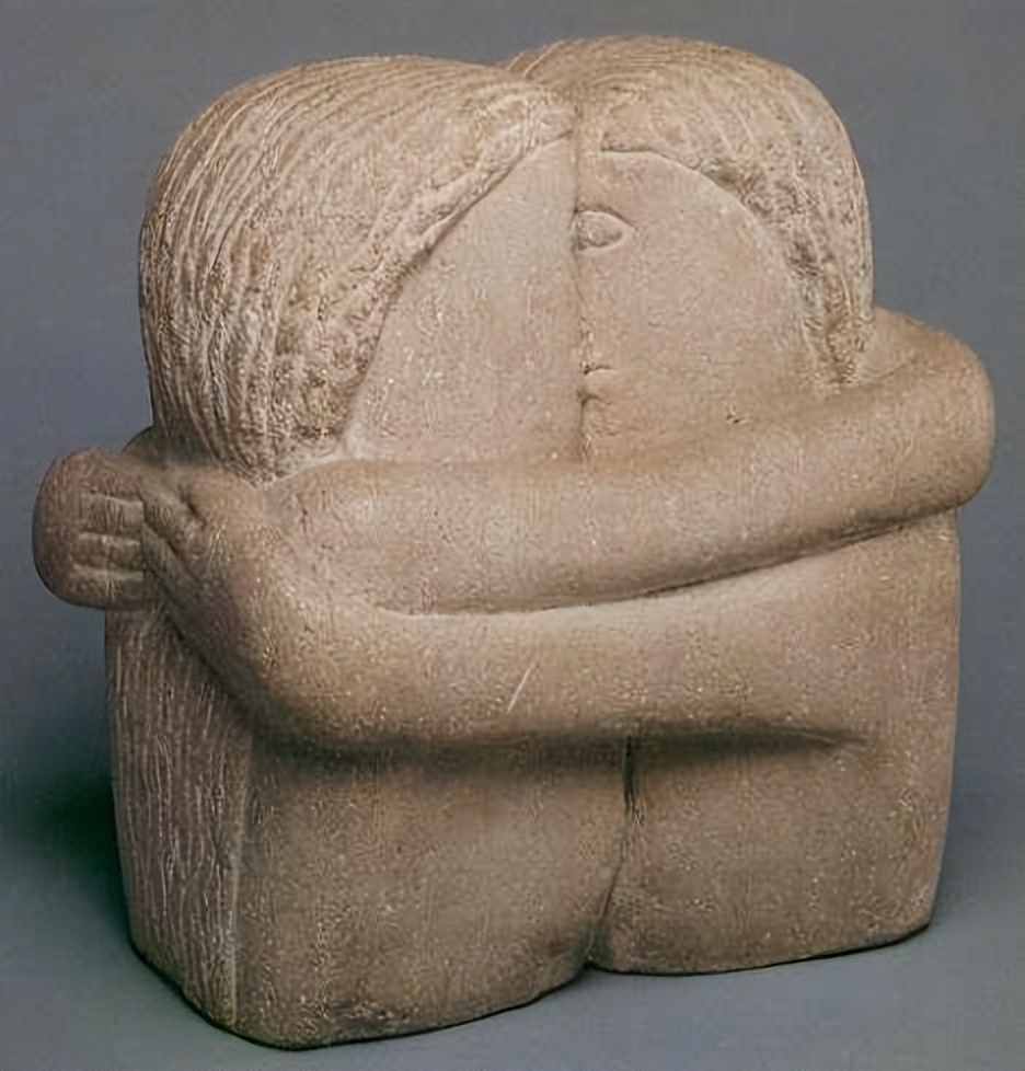 布朗库西曾经雕刻过不同版本的 00 吻 03, 但都是上半身的小作品