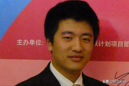 网红“考研名师”张雪峰刘晓艳，道破社会现状，最终为何跌落神坛