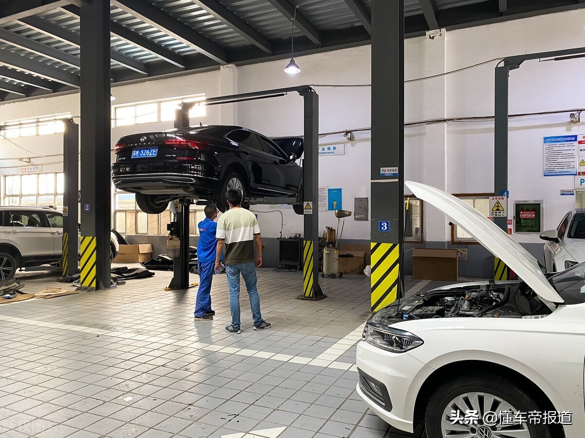 过关2021 | 五大车圈“内卷”瞬间：黄牛进入车市，全民变身MINIEV