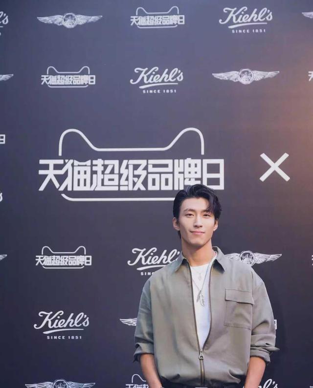 韩国人眼中5位最帅中国男星，感觉和国人审美不太一样……