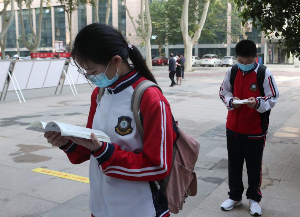 高一和高考，有多少关系？若想成为学霸，就别轻视了