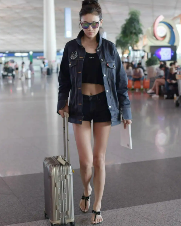 身高超175的11位女星，个个“鹤立鸡群”，不用抠抠搜搜谎报身高