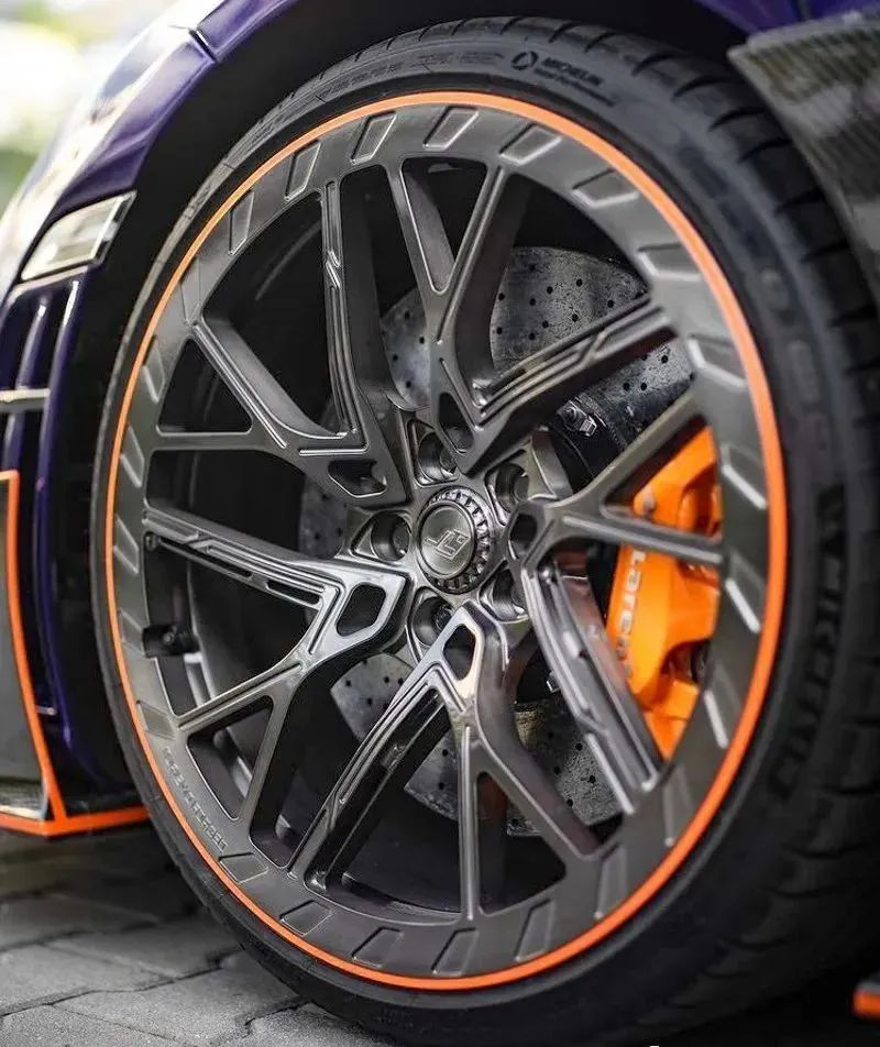 "笑脸杀手"迈凯伦720s怎么改?星光紫配mansory真就"对味"