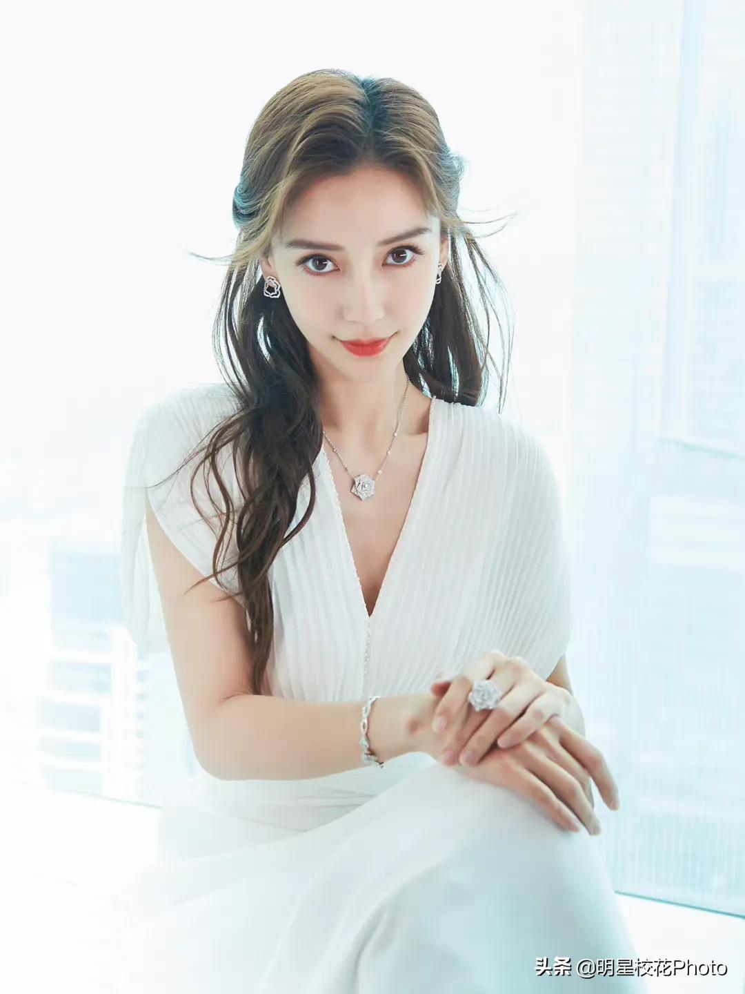 90后女明星～杨颖