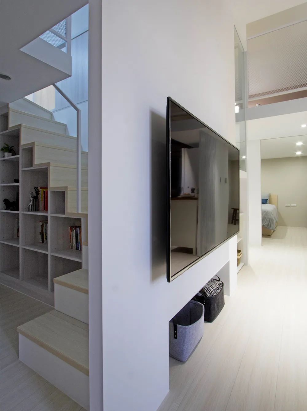 她家仅60㎡，因太会布置而走红，一居变三室，太有智慧了