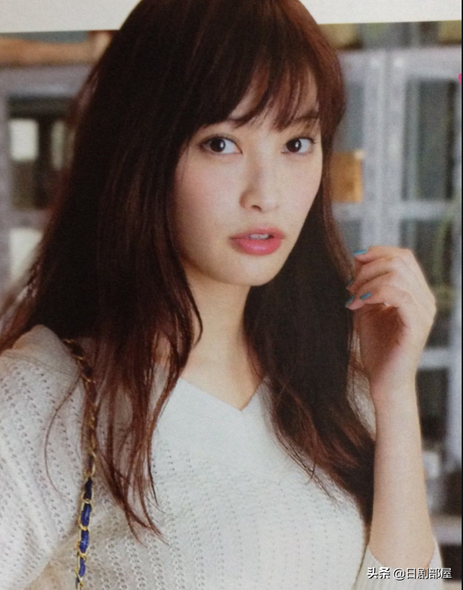 郎才女貌！另一对明星夫妇诞生了