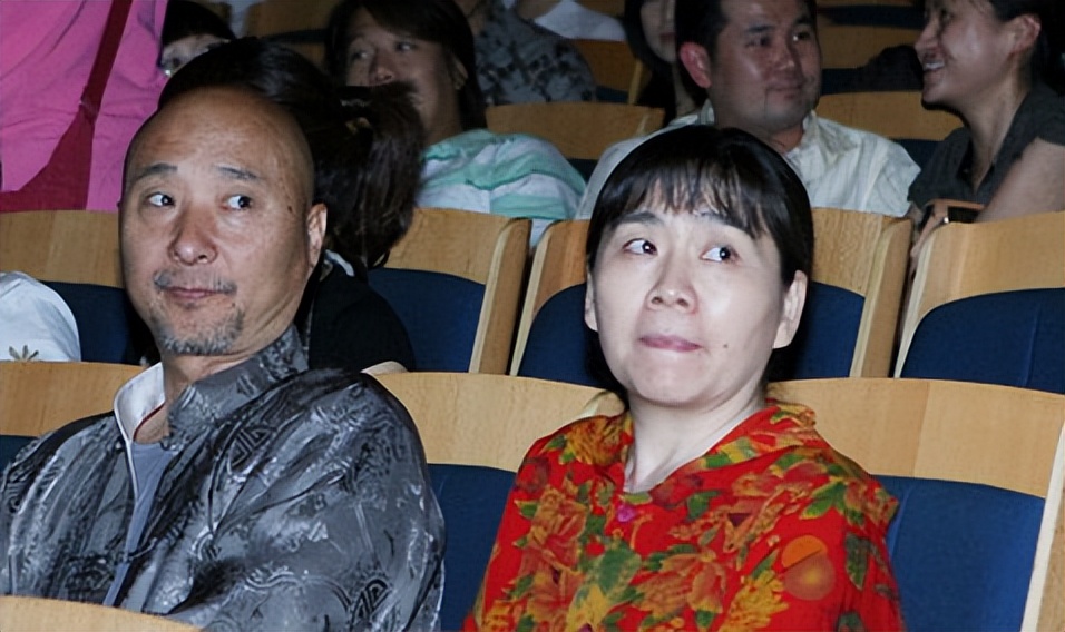 相亲结识的明星夫妻，对对都是好姻缘，唯独他被骗婚