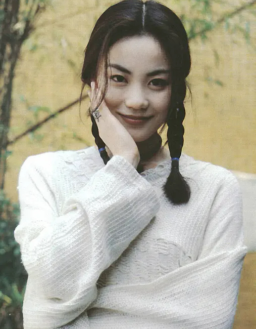 王菲爱过的5个男人，都是“弟弟辈”最小小11岁，她怎能下得了手